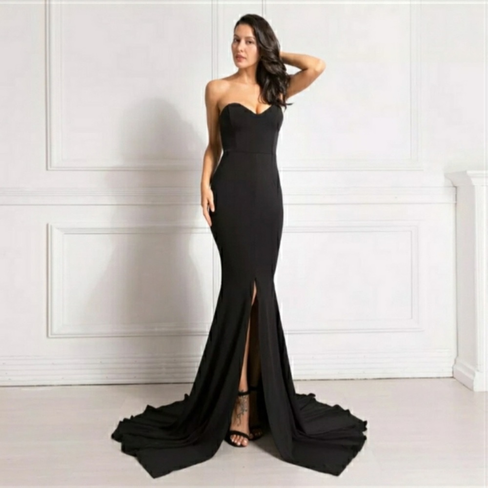 Sexy Strapless Black Dress - Picture 4 of 16